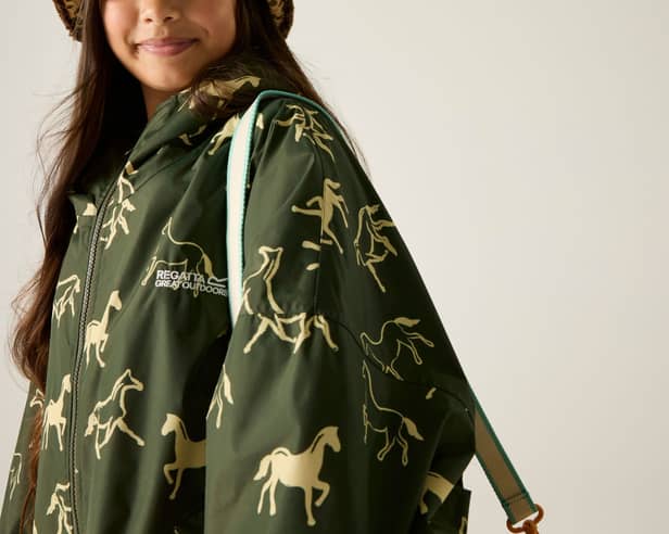 The Regatta Junior Changing Robe is now on sale, and there’s an extra discount to be had too.
