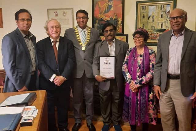 Mayor of Luton, Mr Soumyen Adhikari and Purbachal members