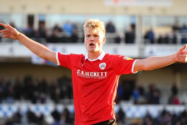 Portsmouth have confirmed the signing of Barnsley midfielderCameron McGeehan on loan. He was previously on the books at Chelsea as an academy player. (Various)