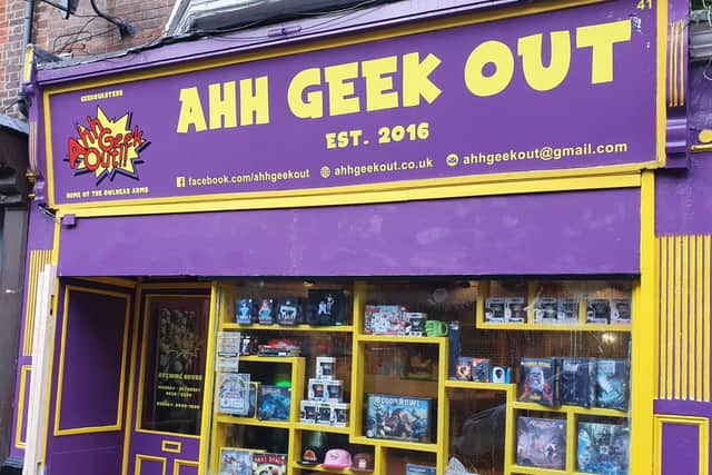 Ahh Geek Out in High Town