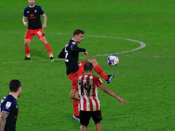 Kiernan Dewsbury-Hall lays the ball off against Brentford