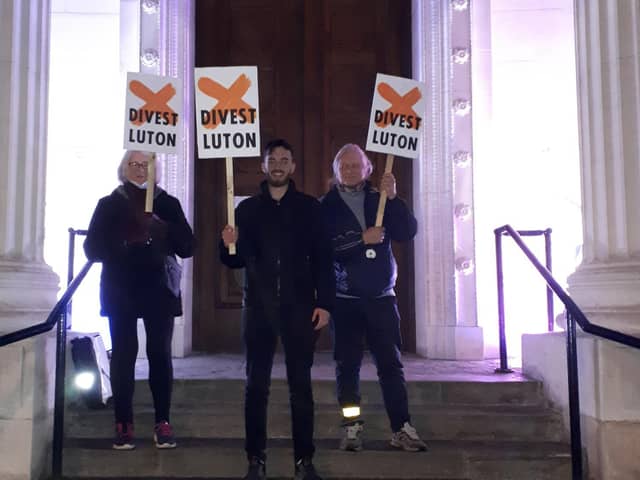 Divest Luton campaigners at the town hall last night