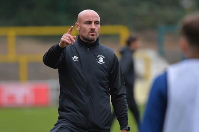 Former Hatter Alan McCormack takes a coaching session - pic: Luton Town FC