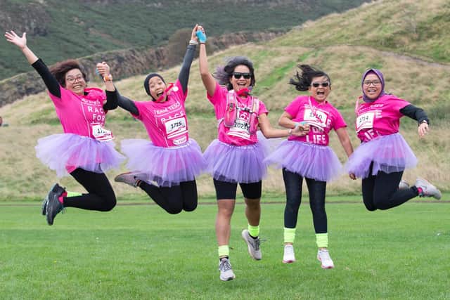 Sign up now for Race for Life Luton