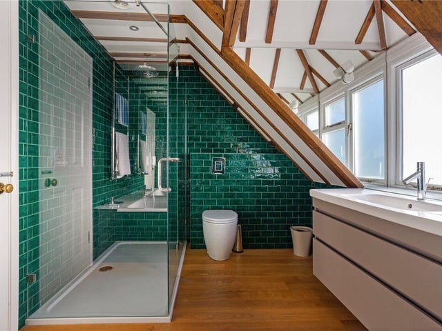 Station Road, Horsted Keynes, Haywards Heath, West Sussex, RH17. Photo from Zoopla.