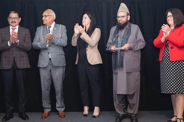 From left: Trade Minister to Pakistan Shafiq Shahzad, Luton Mayor Cllr Mahmood Hussain, MP Sarah Owen, Imam Qazi Abdul Aziz Chishti and MP Rachel Hopkins
