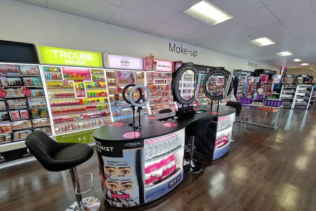 Product play and demonstration areas