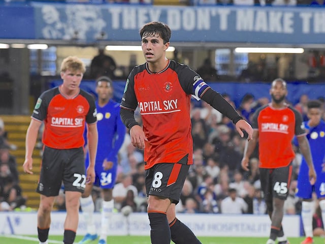 Midfielder got through plenty of tidy work in the first period as the Hatters were able to win plenty of second balls to hem Orient in, with the only disappointment being they couldn't get a second goal to really put their opponents to the sword. Found Jones on the right well when the chance arose, the only disappointing aspect was his set-pieces, in particular his corner delivery, which was too often straight onto a visiting head. Surprisingly taken off midway through the second half for Gore, as Luton's ability to move the ball quickly dropped off during the final moments, Orient able to get back into shape and hold on for a point.