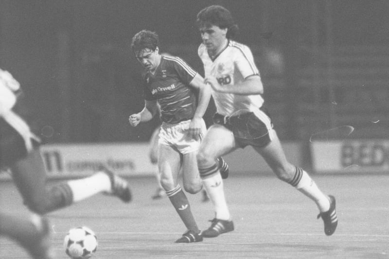 Churned out yet another 40 Division One appearances for the Hatters that season, as the long-serving defender did so for nine successive campaigns. Bagged one goal too in the 2-1 defeat at Southampton, as he eventually moved on in the summer of 1988 to join Manchester United.