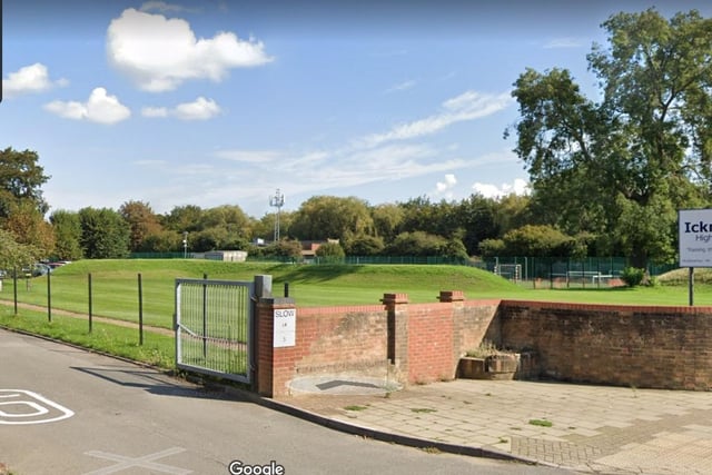 Icknield High School on Riddy Lane, Luton is graded as good.