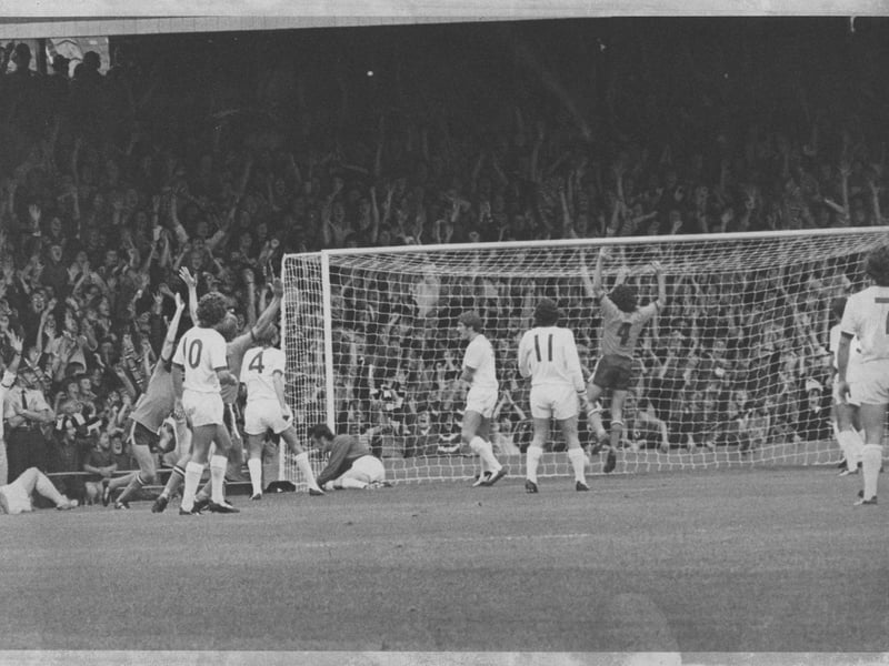 After returning to Division One following a 15-year absence, Luton had one of the most difficult starts against a Liverpool side containing Ray Clemence and Kevin Keegan. Town did lead through Barry Butlin’s first half header, but Tommy Smith quickly levelled and Steve Heighway won it with 15 minutes to go.