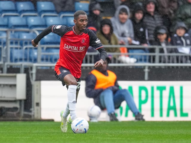 Always expected to make a first start since the reverse at Stevenage with Odoffin out, and just carried on his excellent cameo against Barnsley from Tuesday evening. Tigerish tackling display when the visitors attacked down his flank meant he was able to prevent a host of crosses coming in, also overlapping Mendel well at the other end, particularly in the first period, as the Hatters won several corners. Defended his back post and learnt the lessons from midweek, clearing his lines when there was a sniff of danger. Cleaned out by Lundstram for the City skipper's late dismissal, but has certainly staked his claim for a regular place in the Town back-line now.