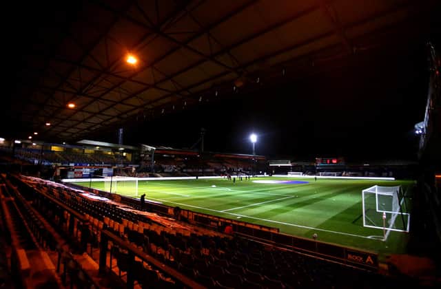 LUTON, ENGLAND - OCTOBER 28: A general view of the ground ahead of the Sky Bet Championship match between Luton Town and Nottingham Forest at Kenilworth Road on October 28, 2020 in Luton, England. (Photo by Chloe Knott - Danehouse/Getty Images)