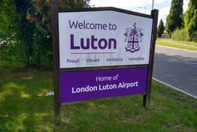 Welcome to Luton sign.