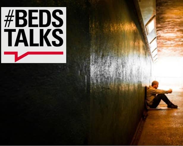 Beds Talks: Making Sense of Street Activities