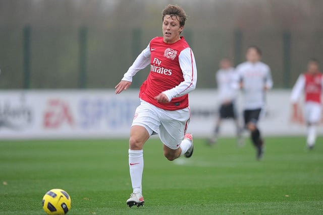 Signed pro terms at the Emirates at the age of 17, featuring for the U18s and reserves, scoring twice in the Academy League Final, a 5-3 victory over Nottingham Forest.