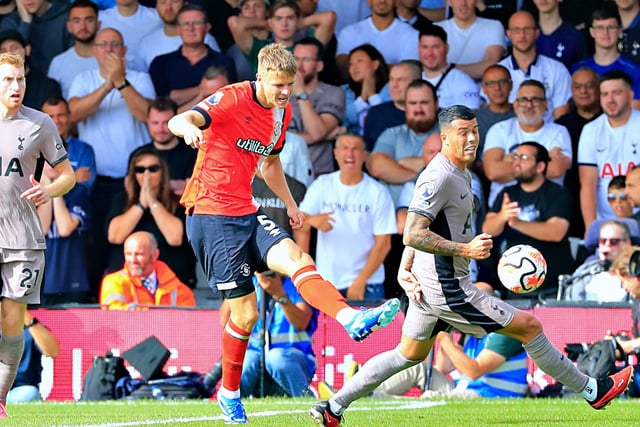 Centre half had his hands full when trying to keep up with the movement of the Spurs attackers as they cut through the Hatters' back-line with ease early on. Started to do so the longer the match wore on, but had to go off just before the hour mark holding his hamstring, further adding to the Town’s ever-lengthening defensive injury list.