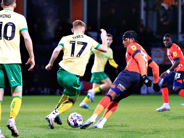 Must be in the form of his life under Edwards as he oozed class on the night once more. Brought the ball out well and always eager to break the lines, finding his team-mates with some neat passes inside. Nipped in to win the ball back when pressing his opponents too, particularly former team-mate Cornick. Hopefully late ankle knock is nothing serious.