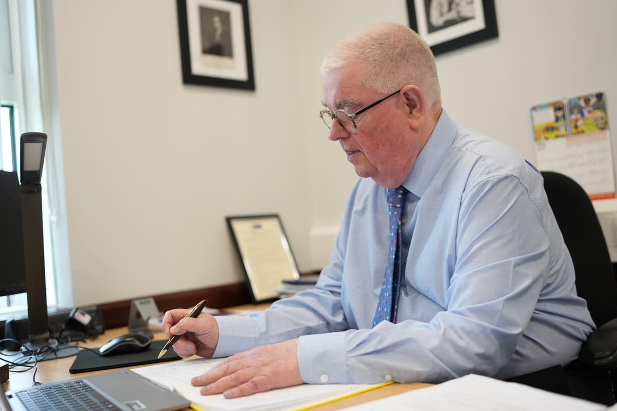 Rob Pullinger Have your say over plan to increase Bedfordshire Police slice of ...