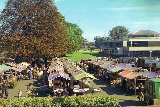 Dunstable market in 1968