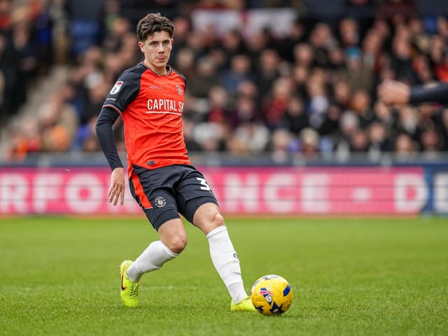 One of three players who was around Colwill, but unable to prevent the City forward from picking out Turnbull to easily break Luton’s slim resistance and open the scoring. Popped up in midfield on the odd occasion when Luton occasionally threatened in the first period, but it didn't really ever lead to anything meaningful. After the break, Town had more of the ball, although Cardiff were able to keep the visitors at arm's length, as he was replaced midway through by Morris to try and pep up the Hatters' forward options.