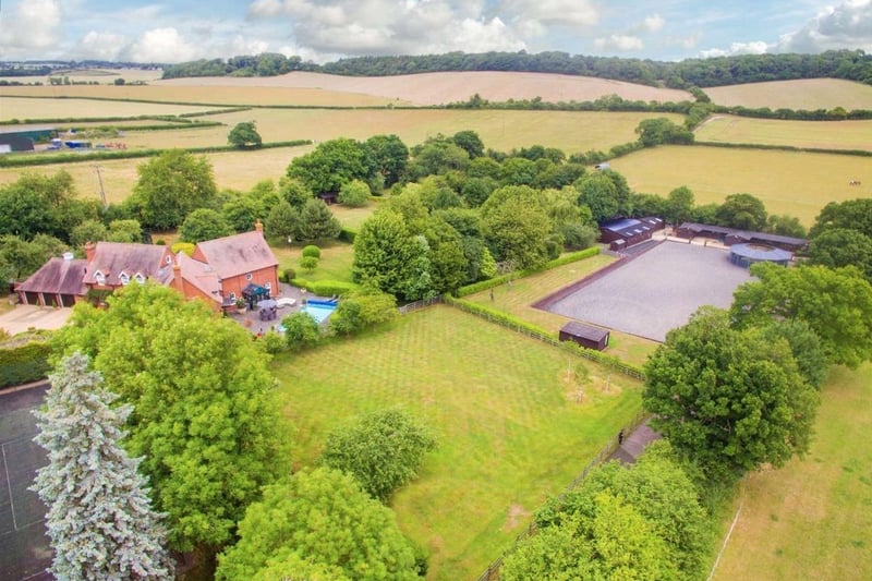 Nestled on the border of Bedfordshire and Hertfordshire, this property has views of rolling hills and fields