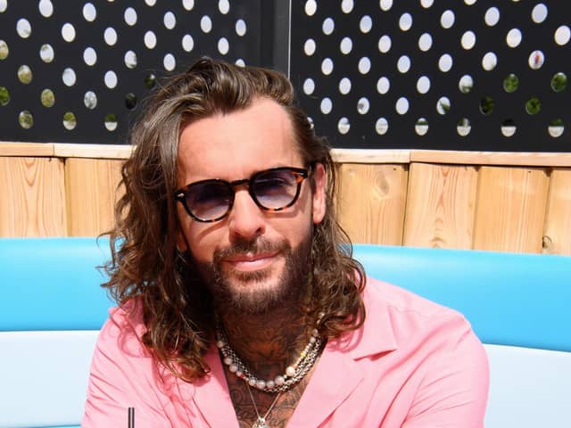 Pete Wicks in Luton for the photoshoot