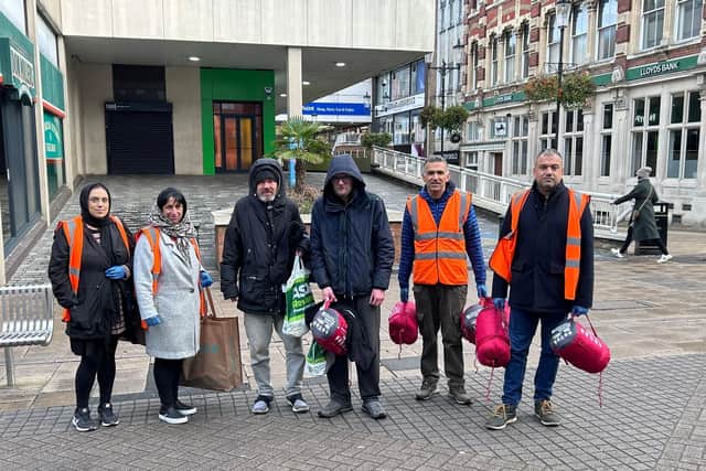 Luton sikh soup kitchen winter kit distribution