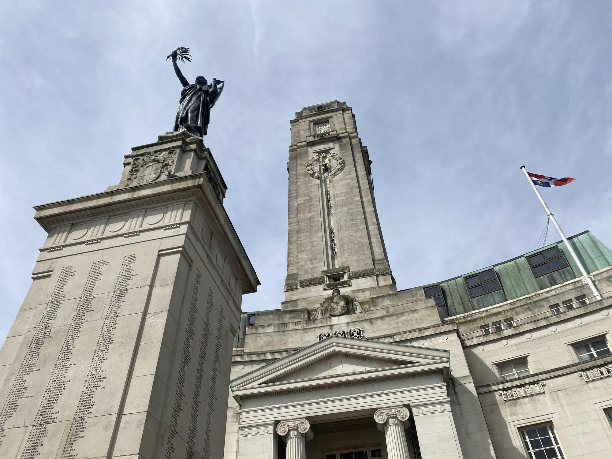 Luton council agrees independent investigation into uncollected developer cash