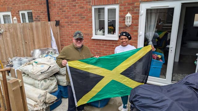 Group Chair, Lee Allen, handing over the donated equipment