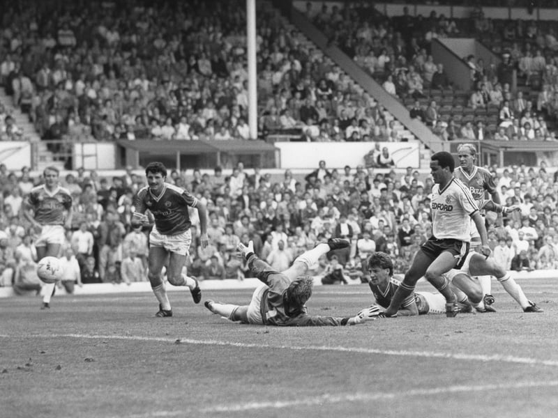 Leicester striker Alan Smith, who went on to play for Arsenal, opened the scoring for the Foxes from close range. Luton handed a debut to Danny Wilson and levelled through Brian Stein’s wonderful solo goal, as he netted for the second successive opening day running.