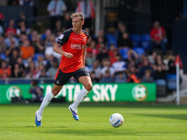 Solid display from the captain throughout the evening, as he had his hands full with some tricky Barnsley attackers. Made sure that Luton didn't play too slowly when getting the ball out from the back, as Town looked to get the ball upfield as quickly as they could. Underlapped Palmer well in the first half, dummying two opponents and picking out Clark for an opportunity. After the break, he was unfortunate to see his tackle rebound through to Kirk to score, but came close himself when prodding narrowly wide of the target. Involved in the major incident at the death, as Richards went over his leg in the penalty area late on only for the attacker to be thankfully booked for diving.