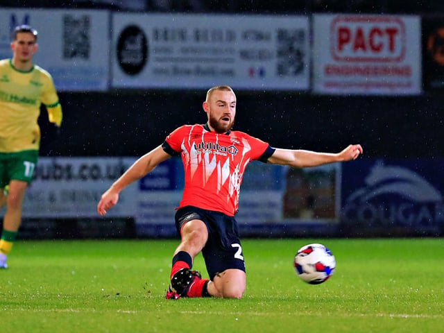 With Luton starting on the front foot, his energy was vital in ensuring they remained there for the majority, never giving the Robins’ midfielders a second. Kept the highly-rated Scott on the periphery as he didn't run out of steam after the break even if his team-mates started to tire in the closing stages, able to prevent City from ever taking control.
