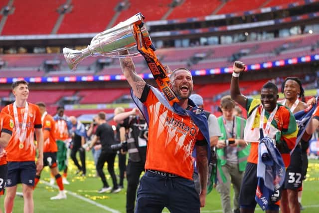 Henri Lansbury celebrates Luton's play-off victory over Coventry