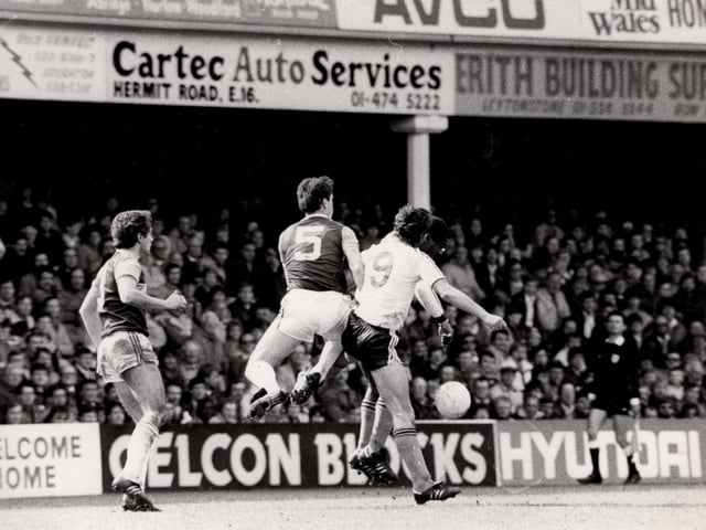 A splendid performance from Hatters keeper Andy Dibble paved the way for Luton to triumph, as they bagged the only goal when Brian Stein was fouled by Ray Stewart in the area and Mick Harford netted the resulting penalty.