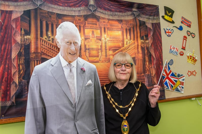 In Houghton Regis, Mayor Yvonne Farrell stood next to (a cardboard cut out of) the newly-crowned King
