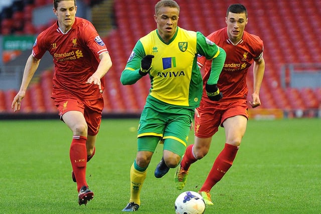 After his success with the youth team, Morris was handed a first pro contract in December 2013 with Norwich, signing on for three years.