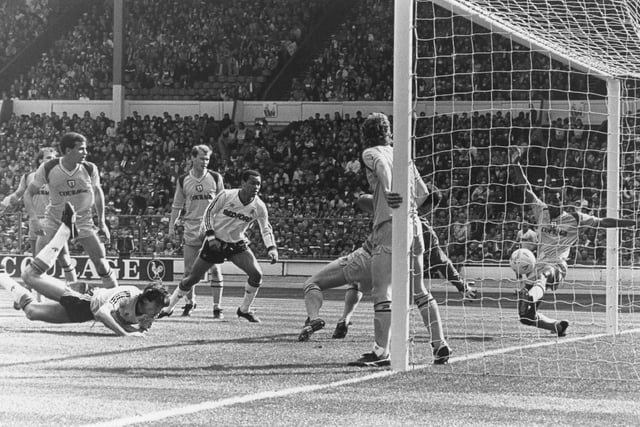 With Luton a First Division team, the Hatters took the lead against second tier side Reading in March 1988 in the first half of the Simod Cup Final when a corner was swung in from the left and hooked back across goal for Mick Harford to score with a diving header from close range. However, the Royals hit back four times to seal a comprehensive victory.