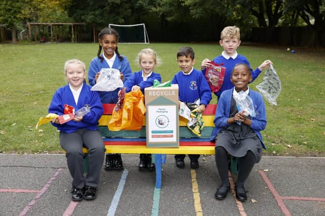 Pupils from Chalton Lower School with Zero Waste Box