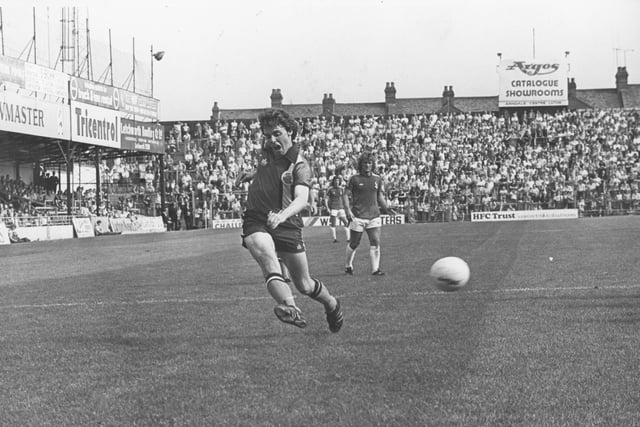 Ever-present for the Hatters that season, impressively the third successive campaign in which the Northern Ireland international managed to achieve the feat. Stayed for another year but then completed a £650,000 move to Manchester United in 1988, although did have another spell back at Kenilworth Road on loan from the Red Devils.