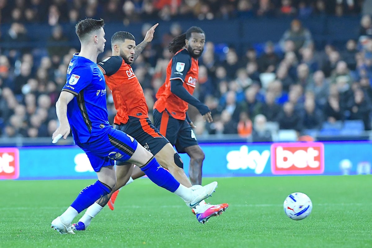 Hatters chief hopeful after injury forces Luton's leading scorer off