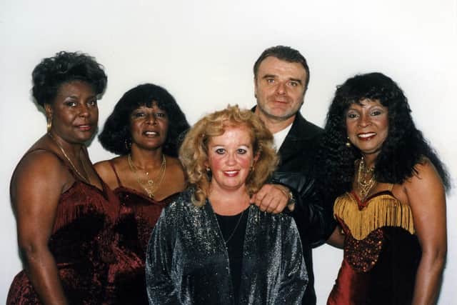 Cali-R DJ Sid Hudson and wife Jacquie with Martha Reeves and the Vandellas