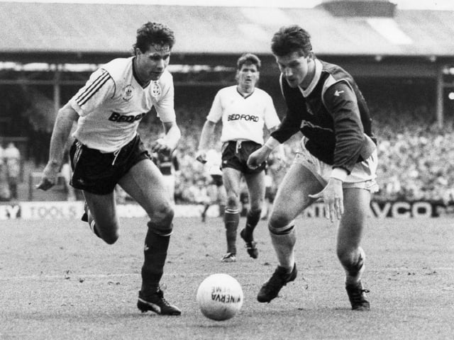 Luton were playing in front of a restricted crowd at White Hart Lane due to the ground being redeveloped, as they went behind to Paul Stewart’s header from Paul Gascoigne’s free kick. Roy Wegerle netted a superb volley to make it 1-1, but Paul Allen won it late on for Spurs.