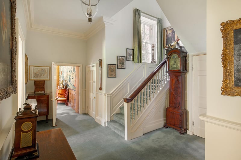 This light and airy entrance is the perfect space to welcome you to this historic home. Off the hallway is the study, sitting room, dining room and drawing room. The stairs have a bright window with a sill, ideal for gazing out onto the gardens below.