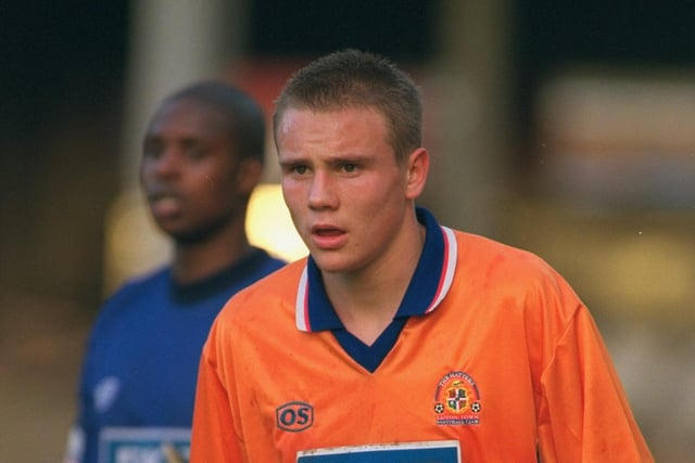 Breakthrough season for the young defender as made 41 appearances for the Hatters, scoring four times. After two more years at Kenilworth Road, he went to Portsmouth where his career blossomed even further.