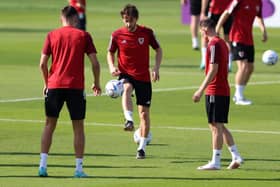Tom Lockyer trains with the Wales squad at the World Cup in Qatar