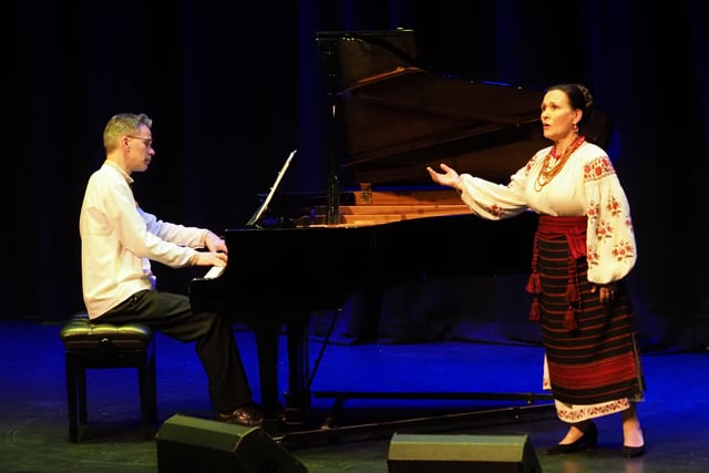 Ukrainian Operatic Soprano Alla Kravchuk and her pianist