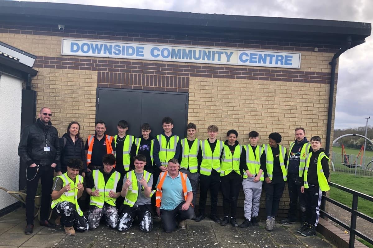 Dunstable Young people learn new skills after refurbishing Dunstable community centre