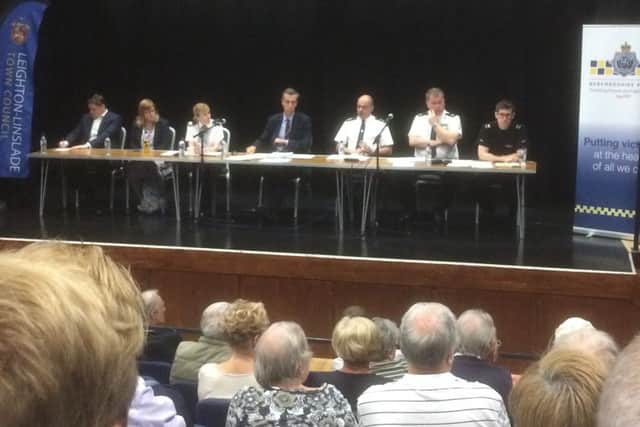 Andrew Selous MP chaired a police meeting in Leighton Buzzard on Saturday.