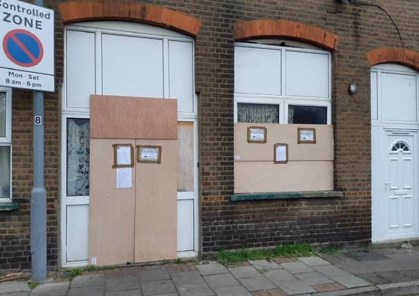 Luton's Community team secure a closure on a property on Burr Street